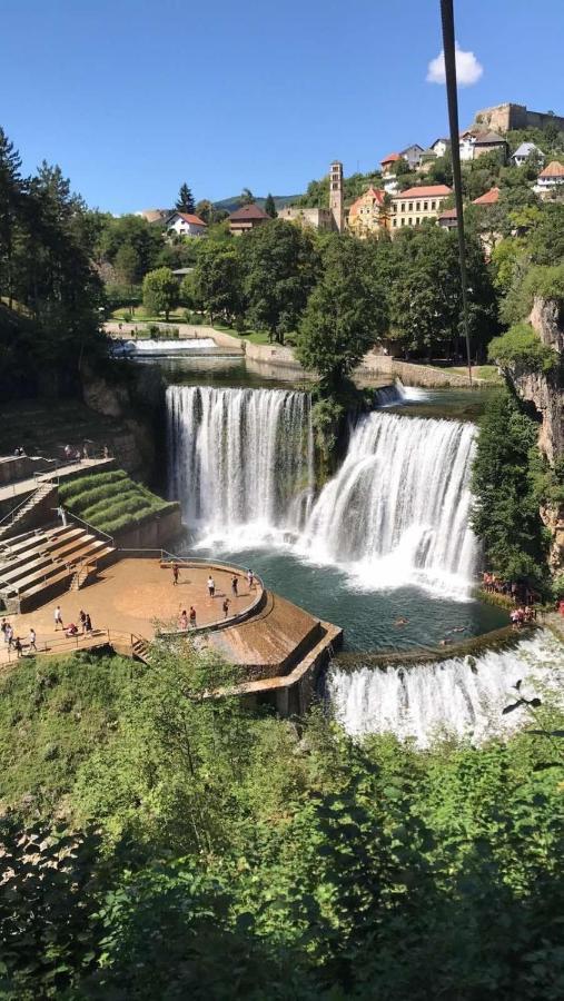 Amar Apartmani, Jajce Esterno foto