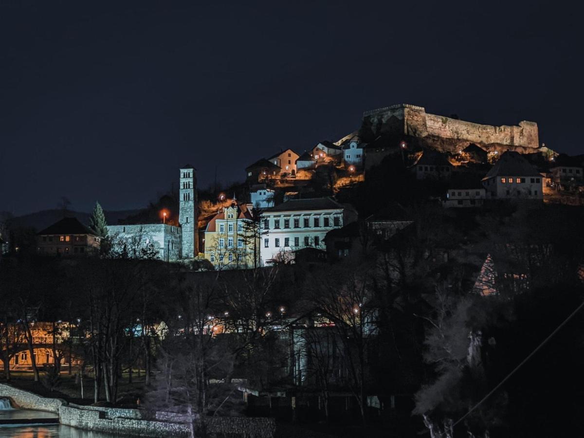 Amar Apartmani, Jajce Esterno foto