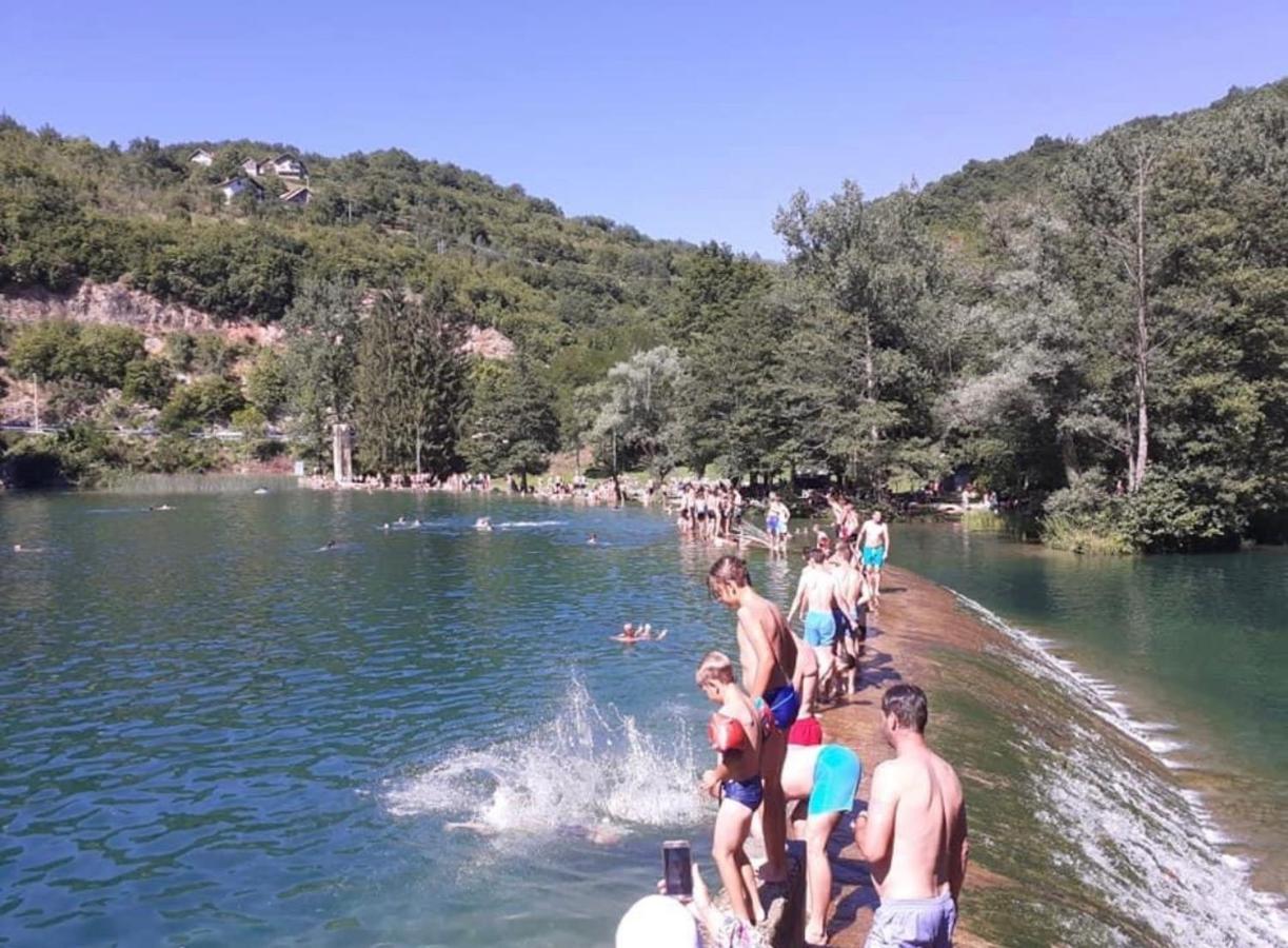 Amar Apartmani, Jajce Esterno foto