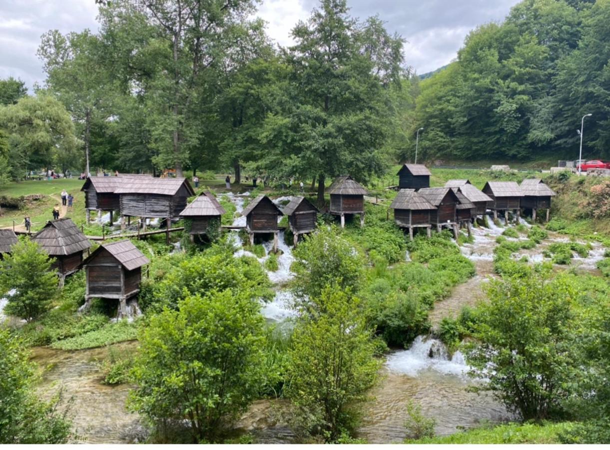 Amar Apartmani, Jajce Esterno foto