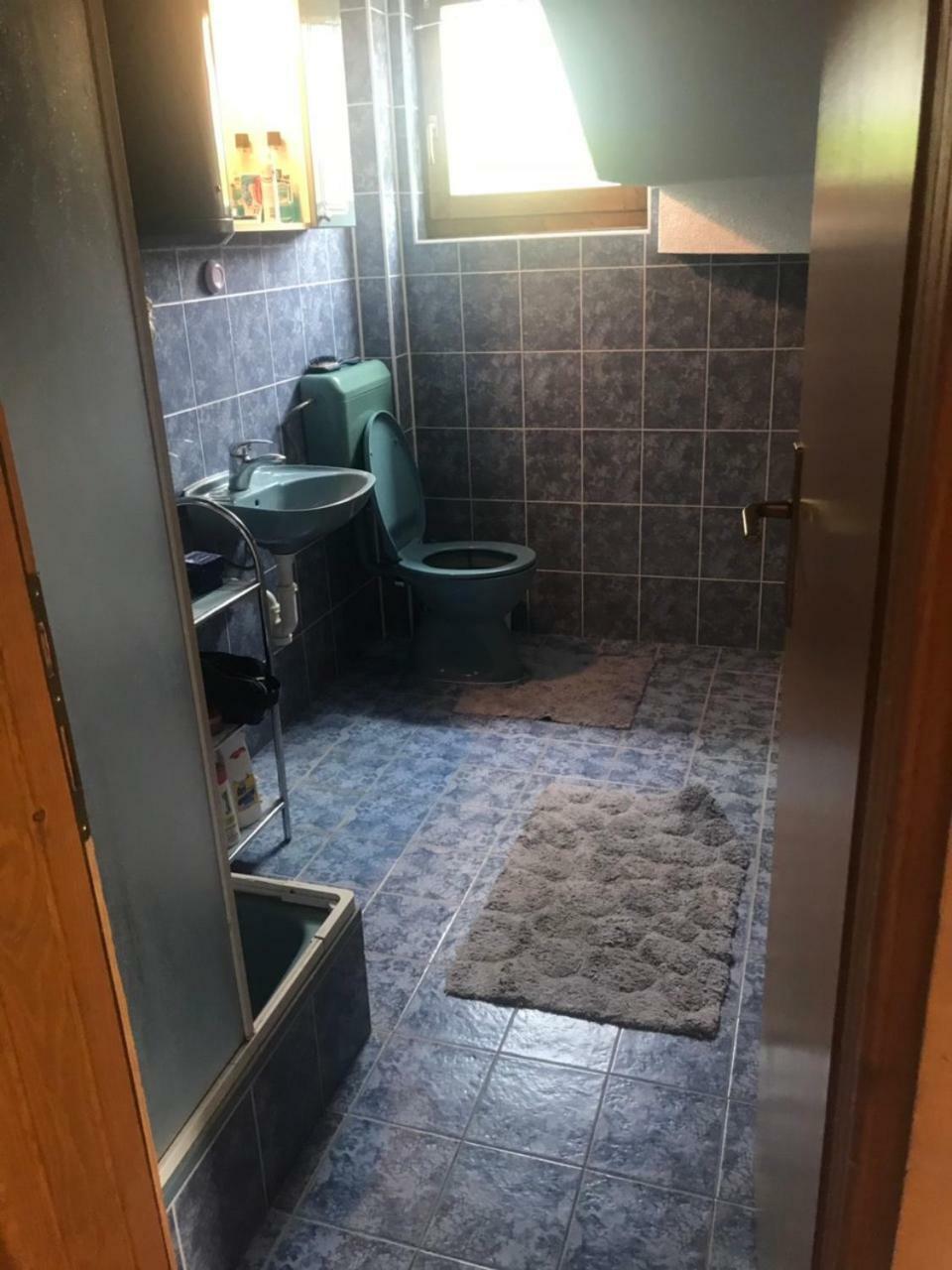 Amar Apartmani, Jajce Esterno foto